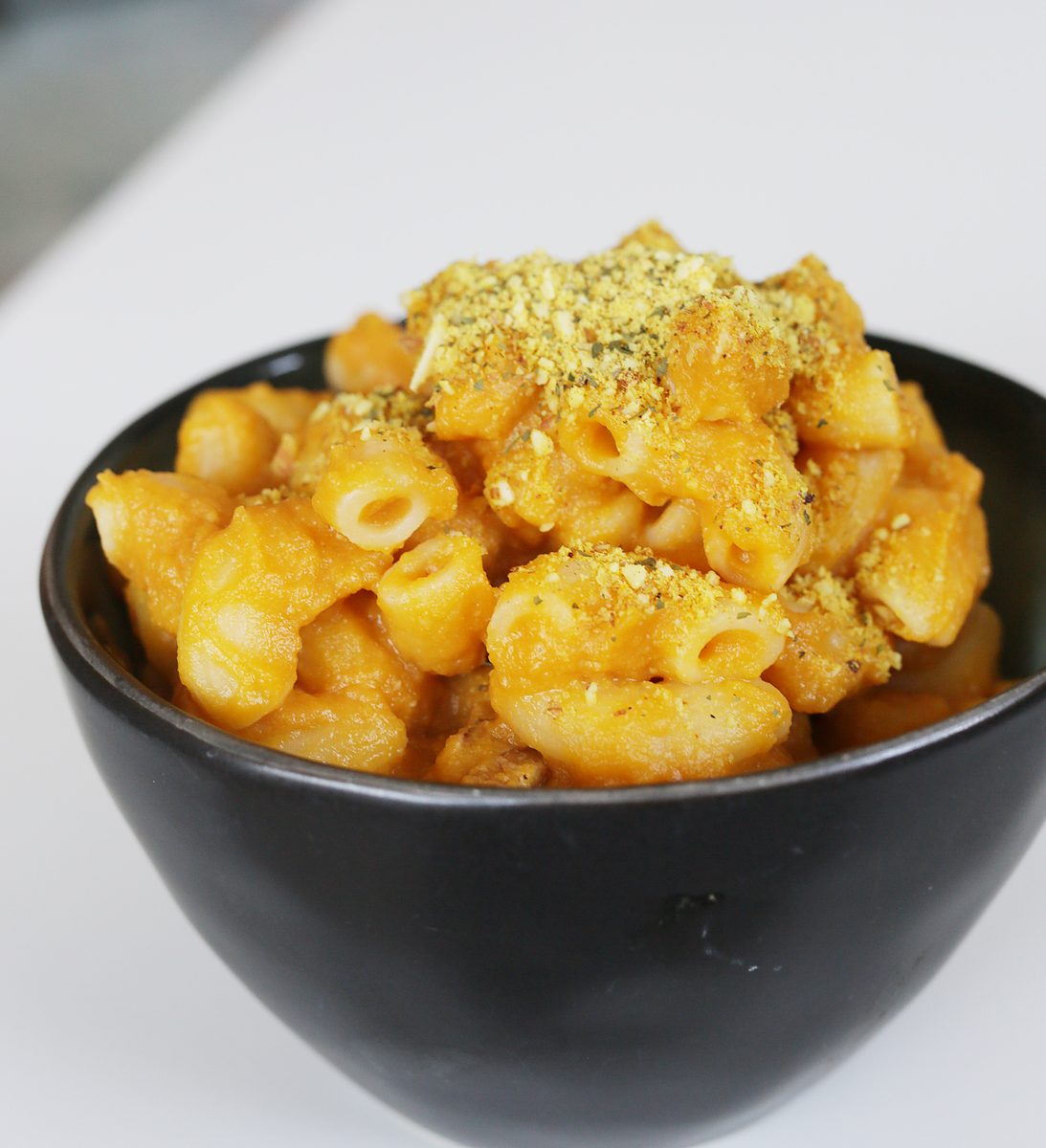 Plant based macaroni cheese